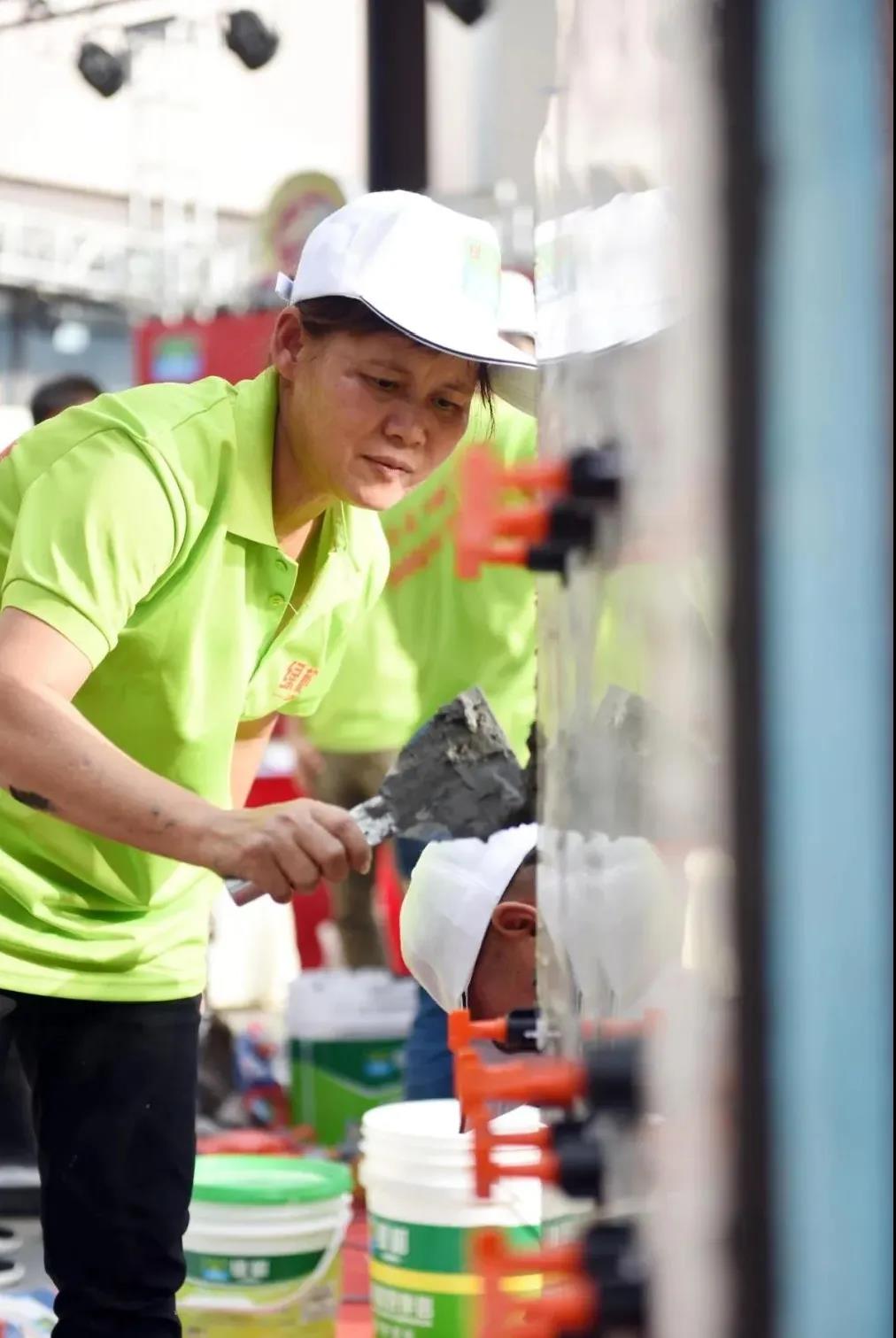 亞洲第一狼人伊人av